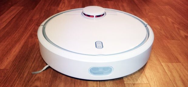 Der Xiaomi Mi Robot Vacuum Staubsauger-Roboter im Test von Sir Apfelot. 