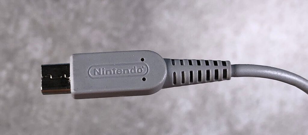 Seit Jahren gleich: Den Nintendo Ladestecker für viele Konsolen aus gleichem Haus.