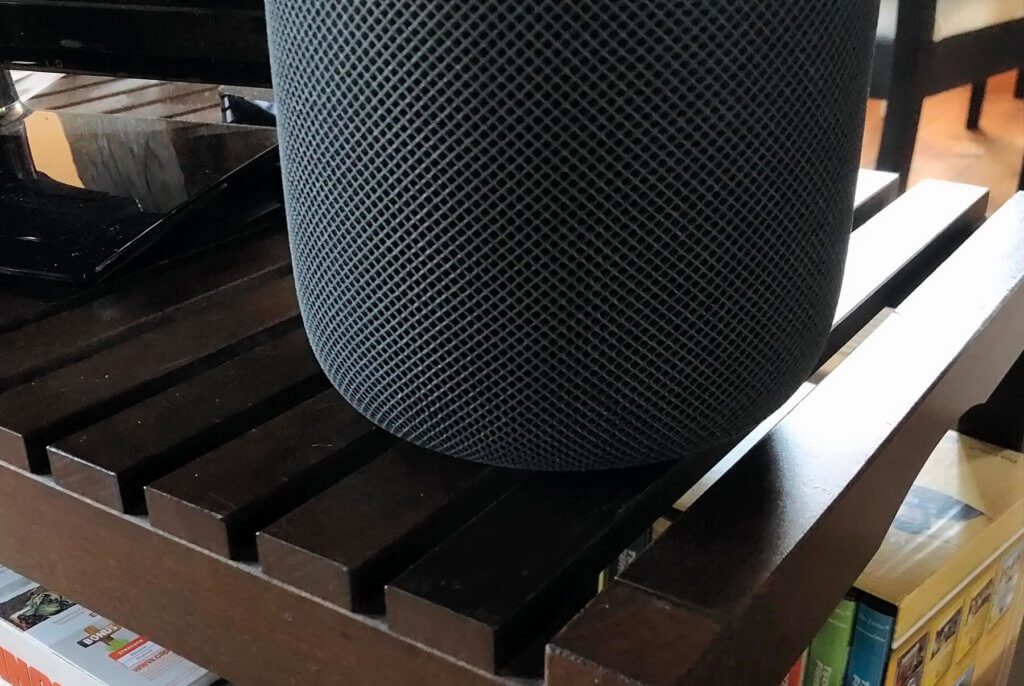 Der HomePod ist keinesfalls auf eine feste, durchgehende Aufstellmöglichkeit angewiesen.