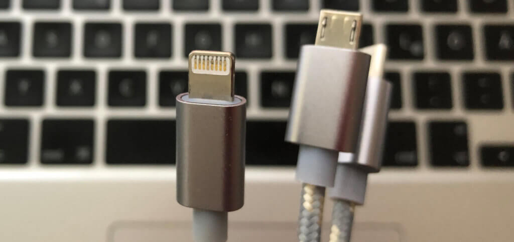 Hat Apple Lightning statt Mikro-USB nur aus Geldgier verwendet - oder ist es einfach der bessere Anschluss für Apple-Geräte?