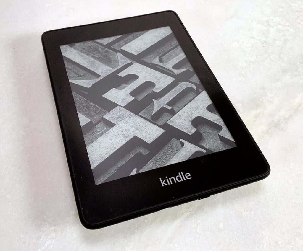 Was tun, wenn der Kindle Paperwhite nicht mehr angehen will? (Fotos: Sir Apfelot)