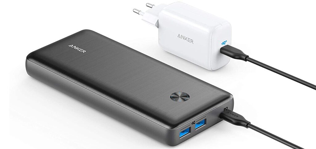 Anker bietet für die Samsung Galaxy S21 Reihe ein Ladegerät, eine Powerbank und verschiedene Kabel an. So könnt ihr die Akkus der neuen Samsung Handys für 2021 schnell aufladen.