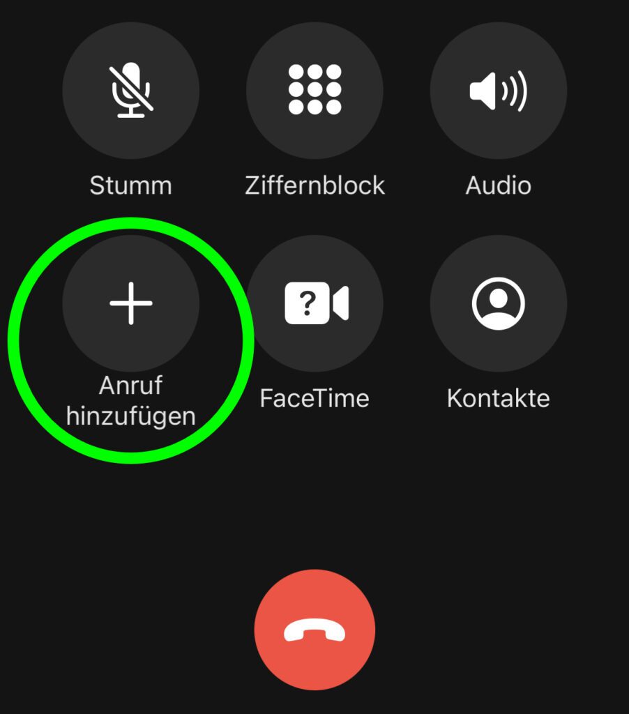 Für die iPhone Telefonkonferenz müsst ihr erstmal eine Person anrufen und dann weitere Anrufe hinzufügen. 