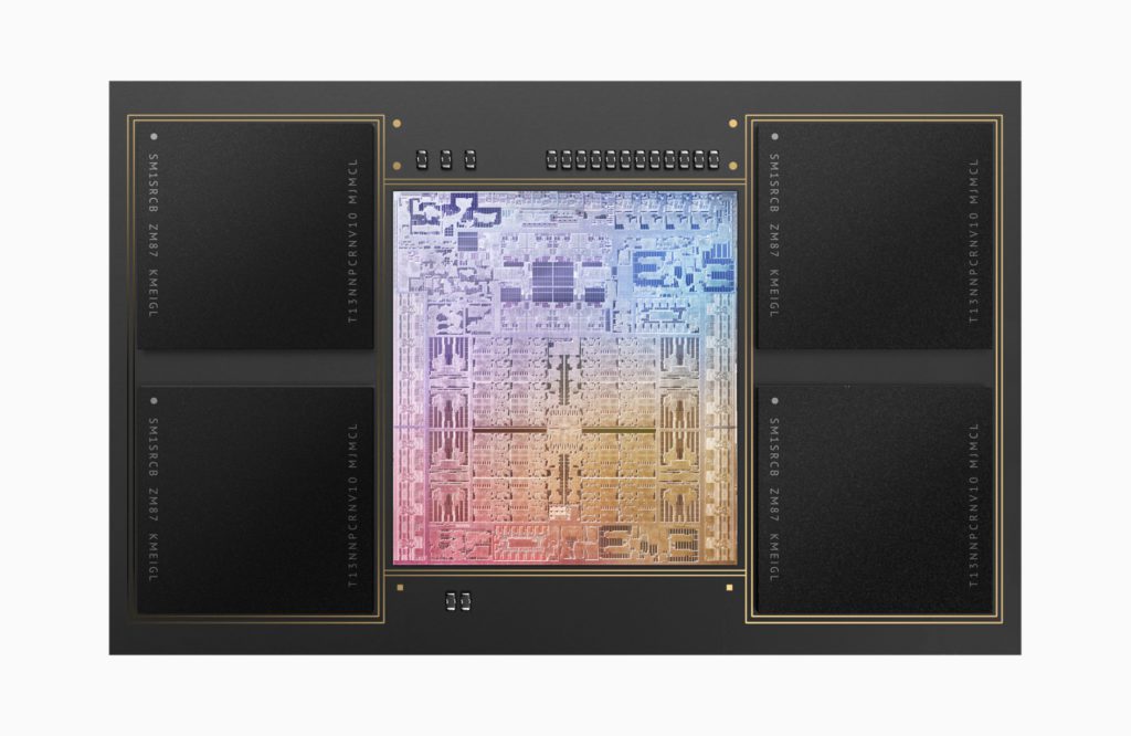 Der Apple M1 Max Chip für die MacBook Pro Modelle aus 2021 bietet die beste Prozessor- und Grafik-Leistung für Mobilcomputer. Mit bis zu 64 GB Arbeitsspeicher und 400 GB/s Datentransfer sind auch die professionellsten Projekte unterwegs möglich – sogar im Akkubetrieb.