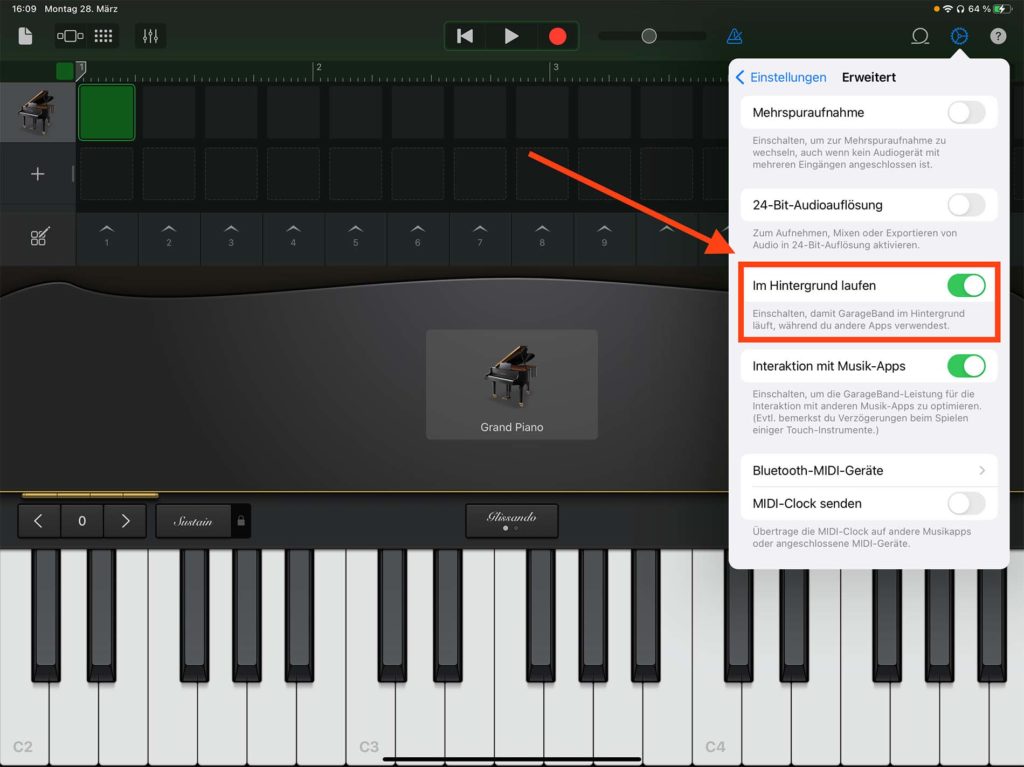 Auch in GarageBand gibt es eine Option, um die App im Hintergrund laufen zu lassen.