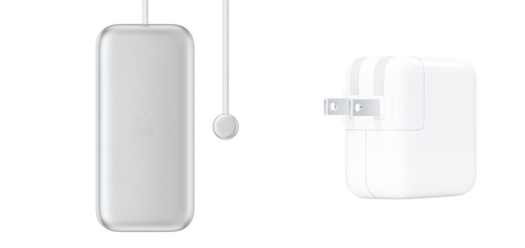 Das Akkupack der Vision Pro mit proprietärem Kabel für den Anschluss am Headset (links) und der 30 W USB-C Power Adapter für US-Steckdosen (rechts).