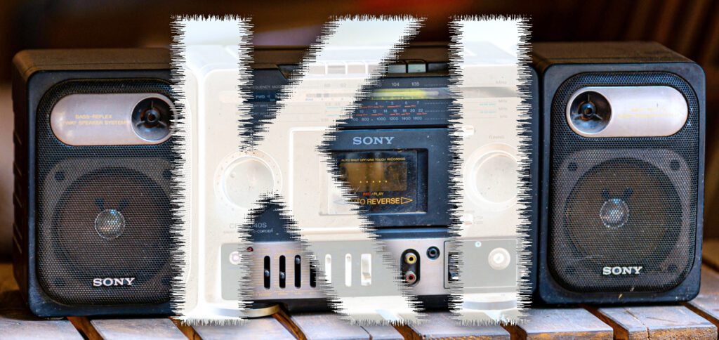 Unter anderem auf Sendern von The Radio Group wird einem Bericht nach nachts stundenlang KI-Musik gespielt. Was das für Probleme birgt und welche Alternative ich empfehlen kann, das lest ihr in diesem Beitrag.